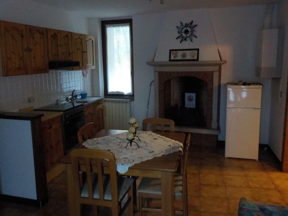 Casa Vacanze Dalia มาโรเน ภายนอก รูปภาพ